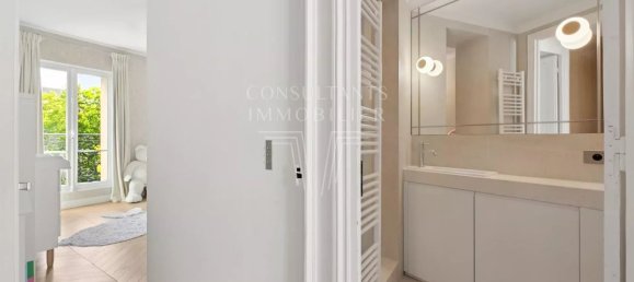 Квартира с 3 спальнями в Париж, Франция № 351598 17