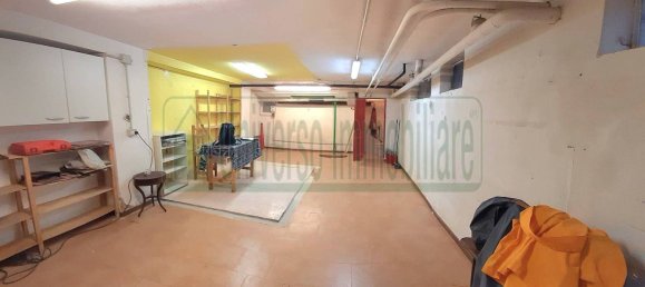 1-Zimmer Gewerbliche Immobilie in Cesano Boscone, Italy, Nr. 176248 4