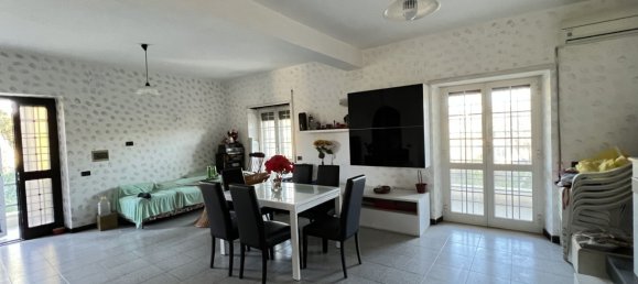 4-salle Villa à Aprilia, Italy No. 109652 13