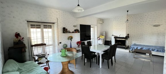 4-salle Villa à Aprilia, Italy No. 109652 14