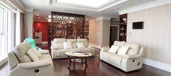 Apartamento de 4 dormitorios en Tay Ho, Vietnam No. 19405 2