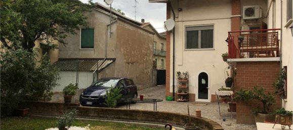 10 rooms House in Fidenza, Italy No. 162500 11