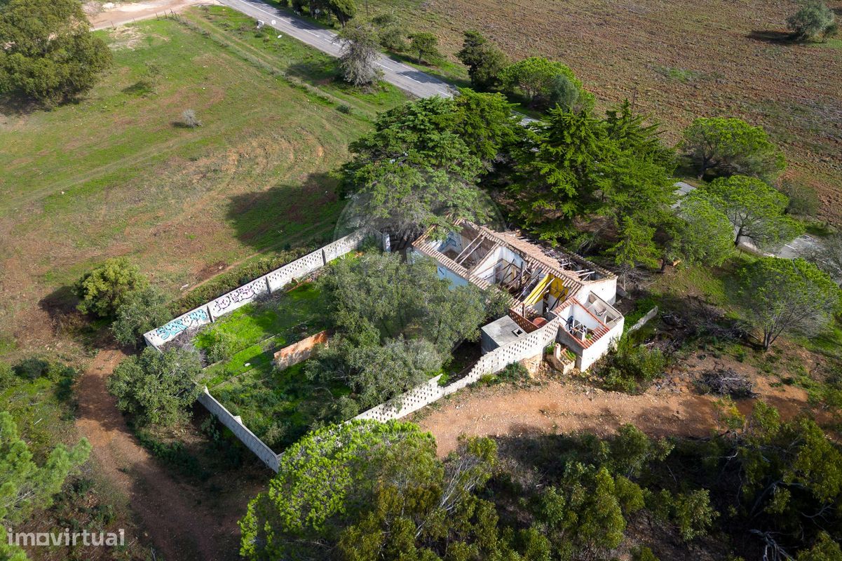 Terreno en Bordeira, Portugal 156000 m² No. 226254