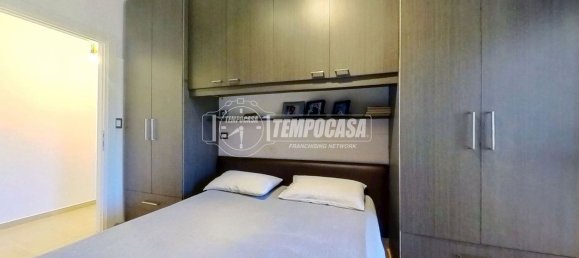 Apartamento de 3 dormitorios en Rome, Italy No. 372125 17