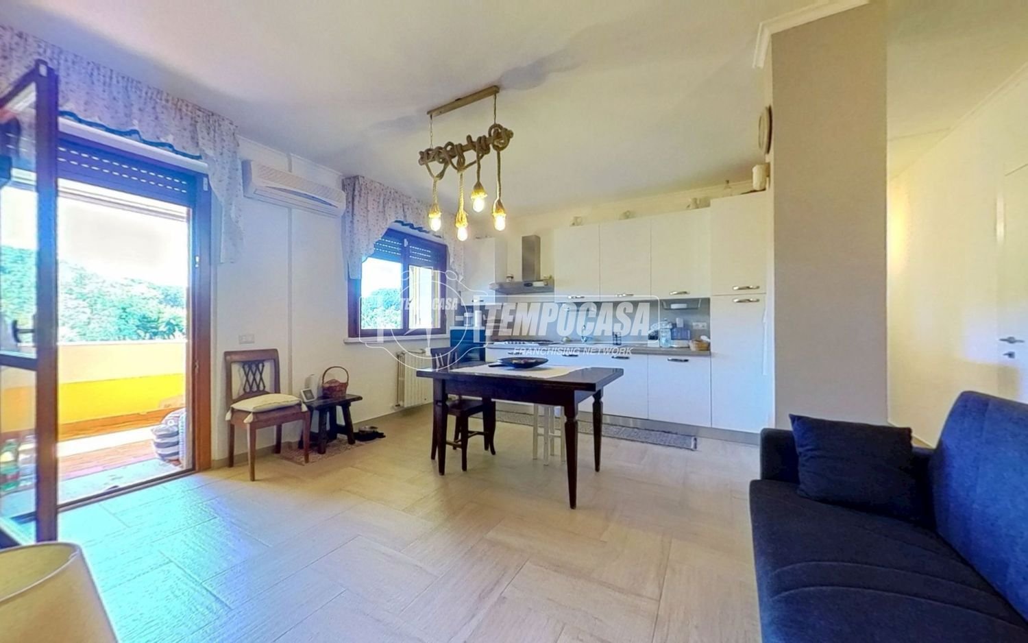 Apartamento de 3 dormitorios en Rome, Italy No. 372125
