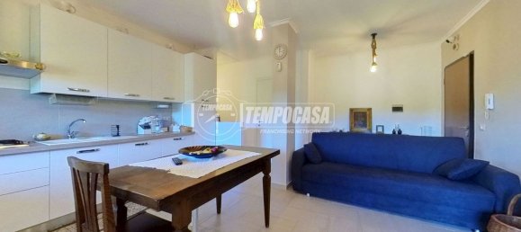 Apartamento de 3 dormitorios en Rome, Italy No. 372125 3