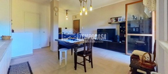 Apartamento de 3 dormitorios en Rome, Italy No. 372125 2