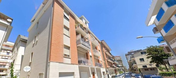 3 bedrooms Penthouse in San Benedetto del Tronto, Italy No. 221659 18