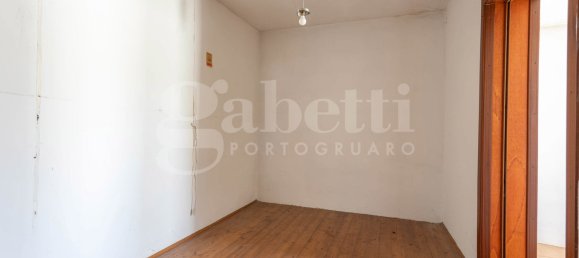 4 bedrooms House in Fossalta di Portogruaro, Italy No. 353755 21