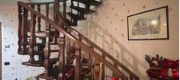 6 rooms Duplex in Lavagno, Italy No. 276480 3