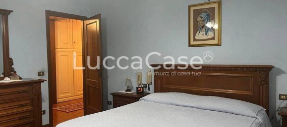 3 bedrooms Villa in Porcari, Italy No. 124706 21