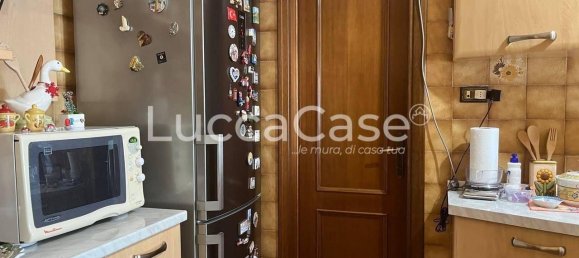 3 bedrooms Villa in Porcari, Italy No. 124706 17