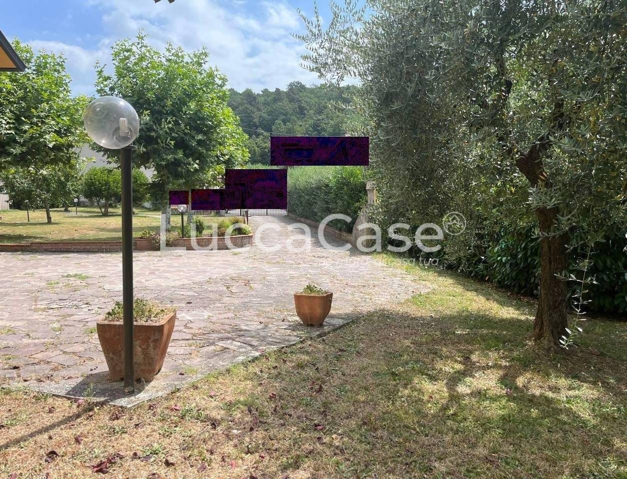 3 bedrooms Villa in Porcari, Italy No. 124706