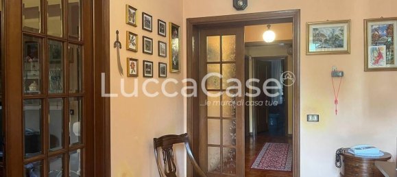 3 bedrooms Villa in Porcari, Italy No. 124706 12