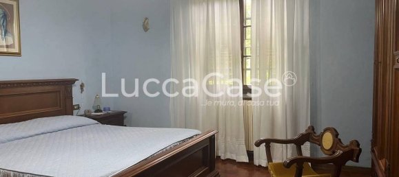 3 bedrooms Villa in Porcari, Italy No. 124706 20