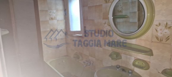 4 rooms House in Taggia, Italy No. 116442 8