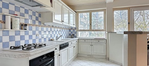 Квартира с 2 спальнями в Орво, Франция № 320257 3