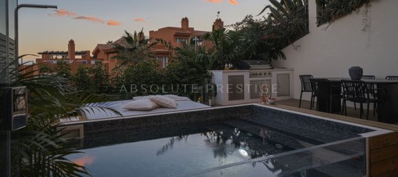 Apartamento de 3 dormitorios en Marbella, Spain No. 69901 29