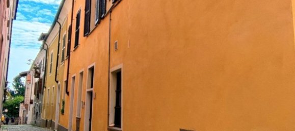 Дом с 5 спальнями в Биелла, Италия № 327434 7