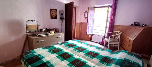 Дом с 5 спальнями в Биелла, Италия № 327434 21