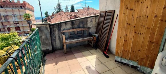 Дом с 5 спальнями в Биелла, Италия № 327434 26