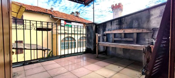 Дом с 5 спальнями в Биелла, Италия № 327434 24