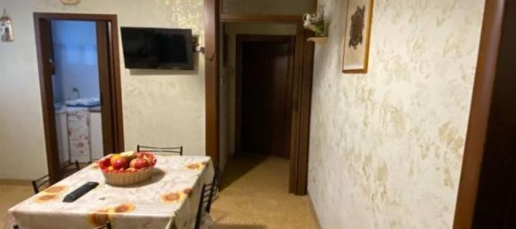 4 rooms Apartment in Bologna, Italy No. 32482 8