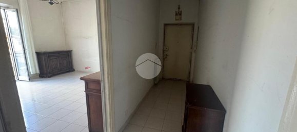 2-salle Appartement à Rome, Italy No. 7547 2