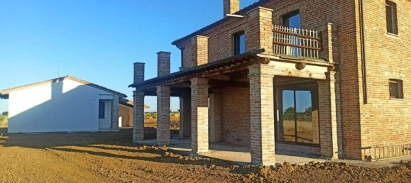 12 rooms House in Castiglione del Lago, Italy No. 40331 3