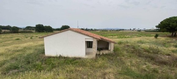 12 rooms House in Castiglione del Lago, Italy No. 40331 17