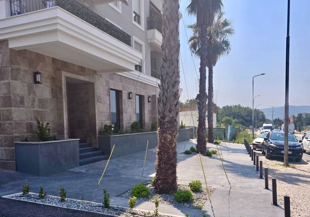 2 bedrooms Apartment in Tivat, Montenegro No. 1767