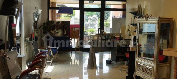 2غرفة عقار تجاري في Villa di Serio, Italy رقم 341945 3