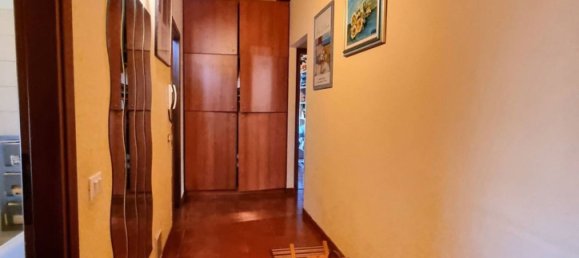 5 rooms Apartment in Pordenone, Italy No. 23432 9