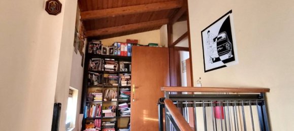 5 rooms Apartment in Pordenone, Italy No. 23432 8