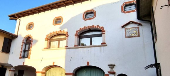 5 rooms Apartment in Pordenone, Italy No. 23432 19