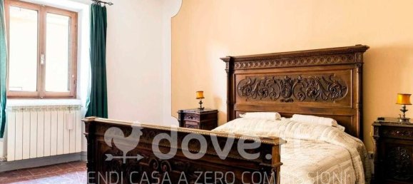 4 rooms House in Montepulciano, Italy No. 52838 13