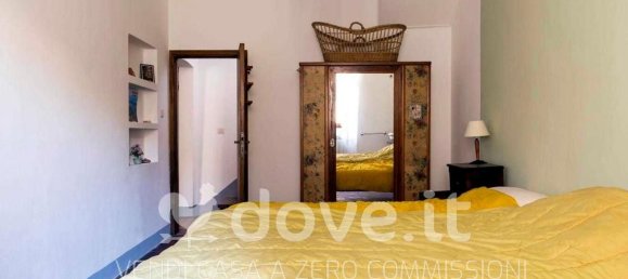 4 rooms House in Montepulciano, Italy No. 52838 10