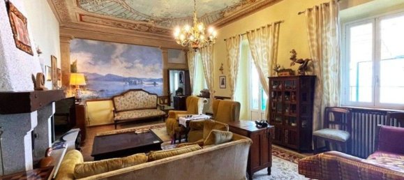 6 غرف نوم فيلا في Cannero Riviera, Italy رقم 322680 7