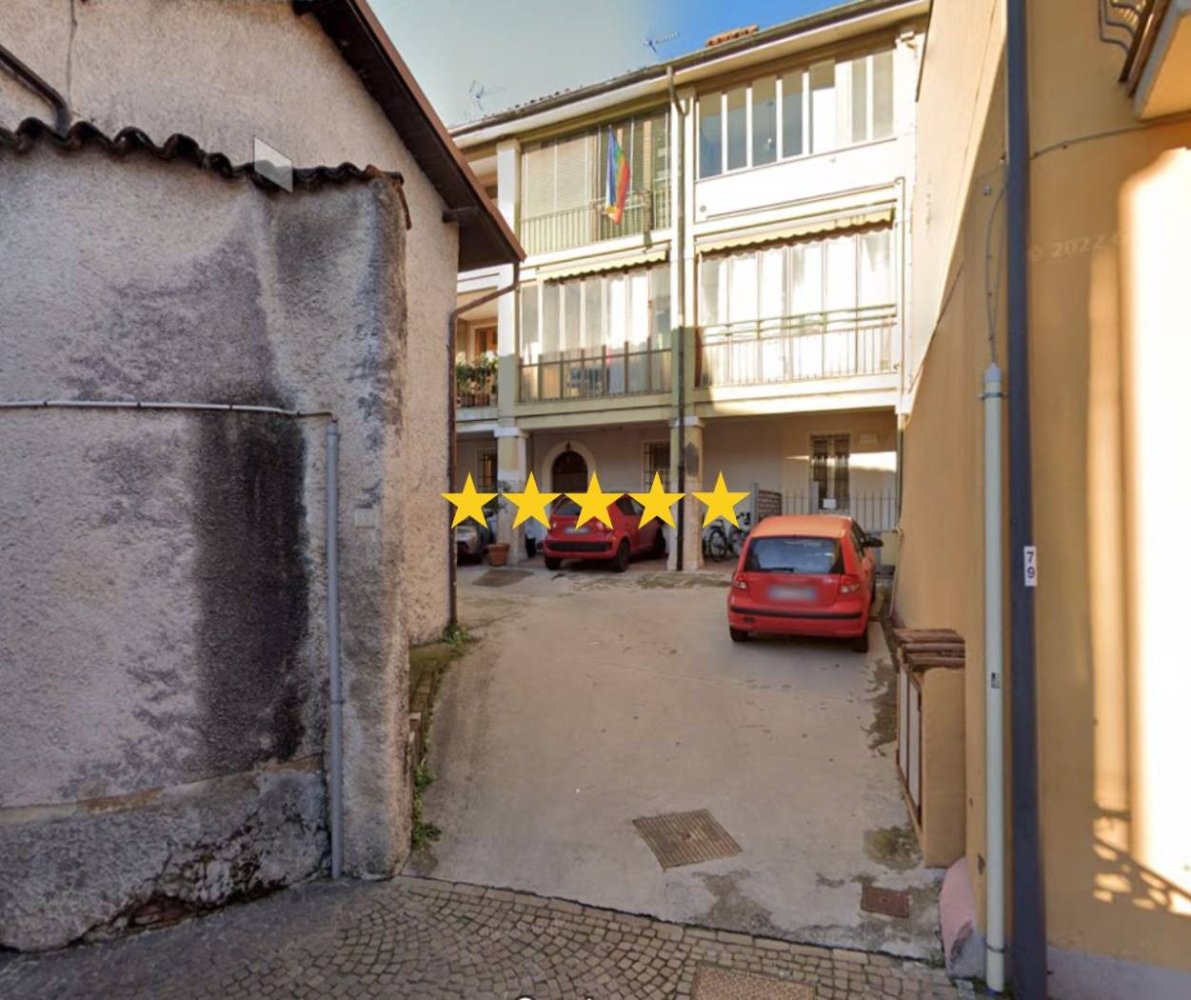 Apartamento de 3 dormitorios en Brescia, Italy No. 315926
