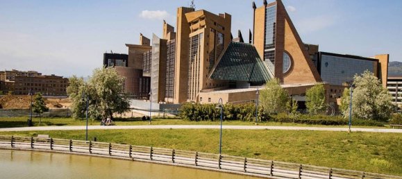 Apartamento de 5 habitaciónes en Florence, Italy No. 173096 3