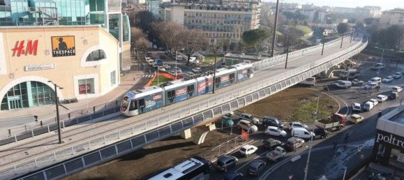 Apartamento de 5 habitaciónes en Florence, Italy No. 173096 2