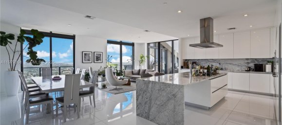 4 dormitorios propiedad comercial en alquiler en Miami, Miami-Dade, Florida, USA № 615337 29