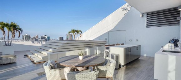 4 dormitorios propiedad comercial en alquiler en Miami, Miami-Dade, Florida, USA № 615337 18