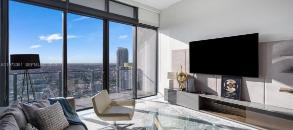 4 dormitorios propiedad comercial en alquiler en Miami, Miami-Dade, Florida, USA № 615337 19