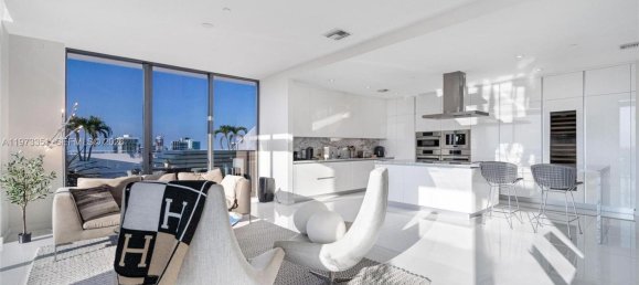 4 dormitorios propiedad comercial en alquiler en Miami, Miami-Dade, Florida, USA № 615337 24