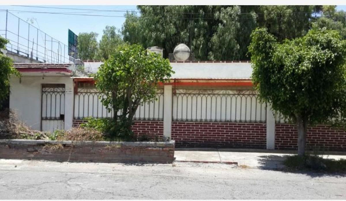 Дом с 3 спальнями в Экатепек де Морелос, Мексика № 152495