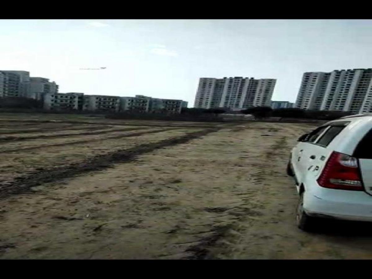  Land in Faridabad, India No. 31336