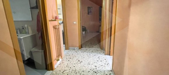 3غرفة عقار تجاري في Corato, Italy رقم 23111 6