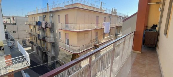 3غرفة عقار تجاري في Corato, Italy رقم 23111 14