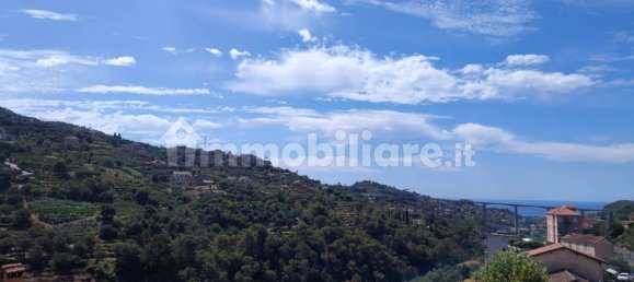 Apartamento de 2 dormitorios en Vallebona, Italy No. 304259 4